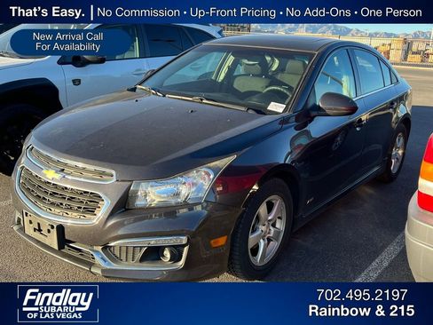 Used 2015 Chevrolet Cruze LT w/ Sun And Sound Package image 2