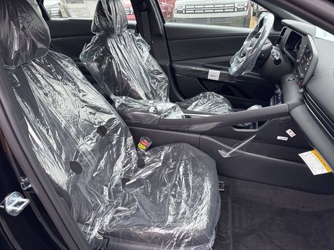 New 2026 Hyundai Elantra Sport FWD image 7