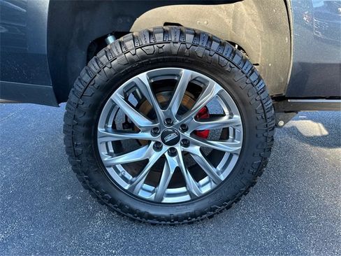 Used 2020 Cadillac Escalade Luxury image 13