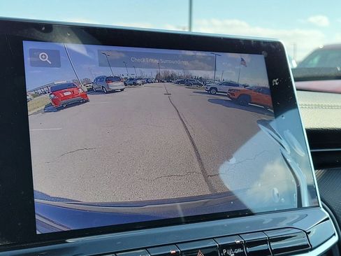 New 2026 Jeep Compass Limited image 28