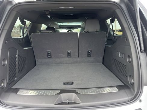 Used 2025 Chevrolet Suburban Premier w/ Sun And Tow Package image 28