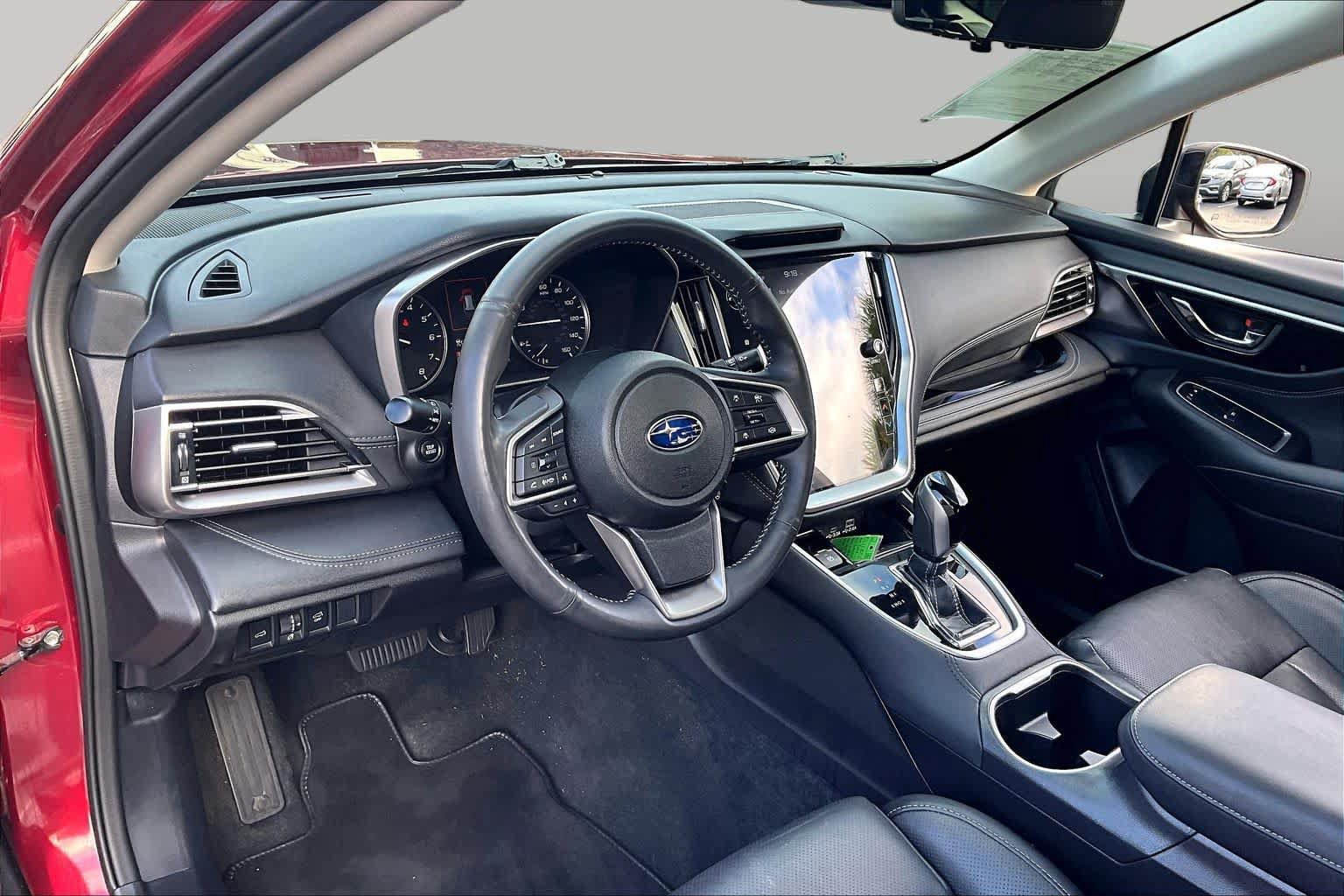Used 2023 Subaru Outback Touring AWD/4WD image 18