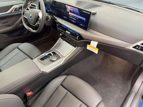 New 2026 BMW i4 xDrive40i AWD/4WD image 32