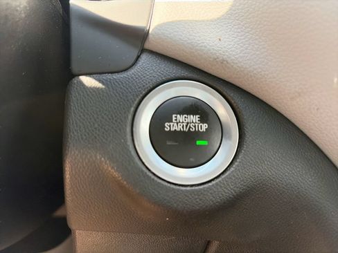 Used 2024 Chevrolet Equinox LS w/ LS Convenience Package FWD image 23
