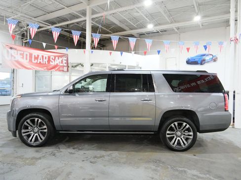Used 2019 GMC Yukon XL Denali w/ Denali Ultimate Package image 6