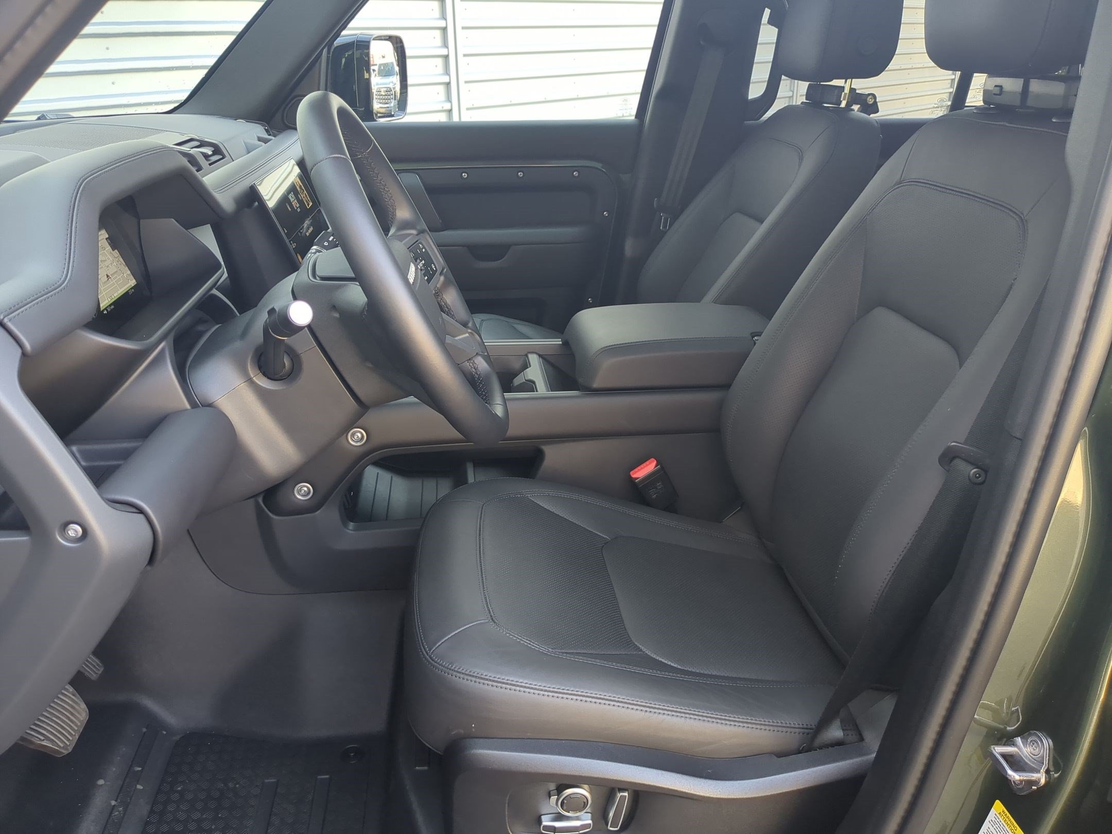 Used 2026 Land Rover Defender 130 S AWD/4WD image 27