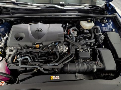 Used 2025 Toyota Camry LE image 28