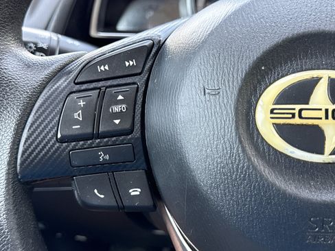 Used 2016 Scion iA FWD image 18