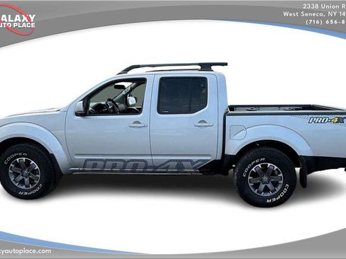Used 2017 Nissan Frontier PRO-4X w/ Pro-4x Luxury Package AWD/4WD image 8