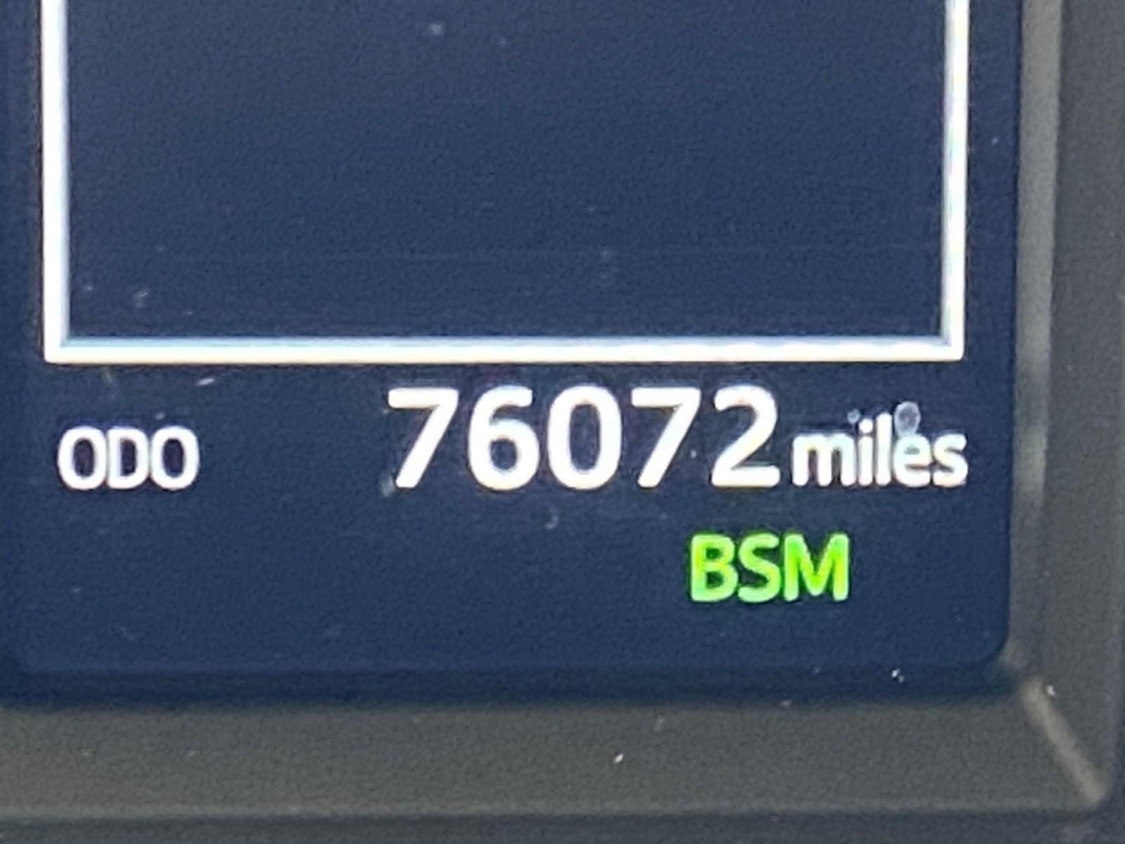 Used 2018 Toyota RAV4 XLE AWD/4WD image 26