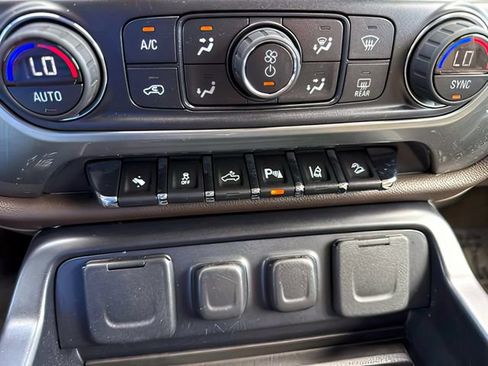 Used 2014 Chevrolet Silverado 1500 LTZ Z71 w/ LTZ Plus Package AWD/4WD image 28
