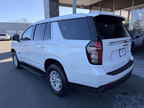 Used 2022 Chevrolet Tahoe LT w/ Luxury Package image 4