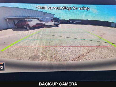 New 2026 Nissan Pathfinder SV image 31