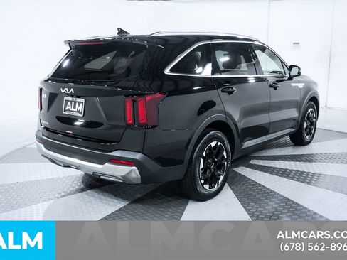 Used 2025 Kia Sorento S w/ Panoramic Sunroof Package FWD image 7
