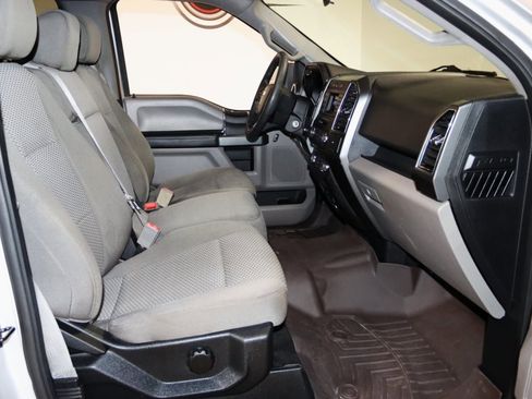 Used 2018 Ford F150 XLT image 45