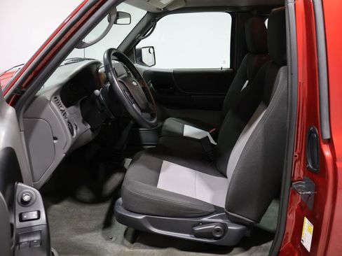 Used 2011 Ford Ranger XLT image 9