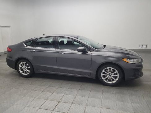 Used 2020 Ford Fusion SE FWD image 11