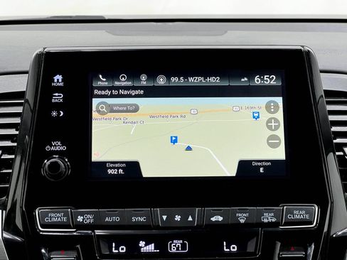 Used 2018 Honda Odyssey Touring image 11