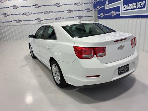 Used 2015 Chevrolet Malibu LT w/ Power Convenience Package FWD image 5