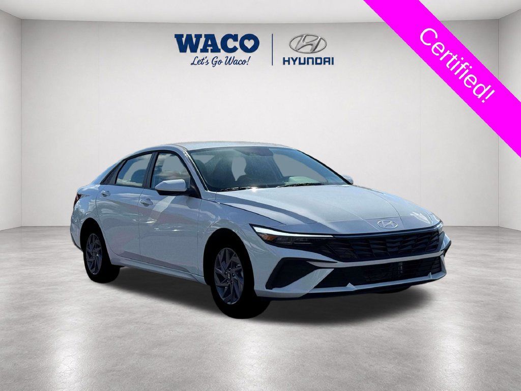 Used 2026 Hyundai Elantra Hybrid FWD 360° Tour
