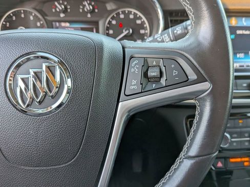 Used 2021 Buick Encore Preferred w/ Safety Package image 19