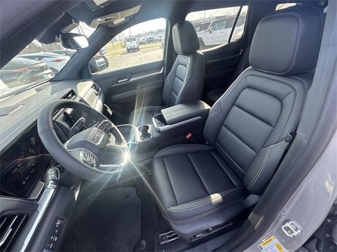 New 2026 GMC Terrain Elevation w/ Elevation Premium Package image 11