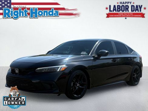 Used 2024 Honda Civic Sport image 1