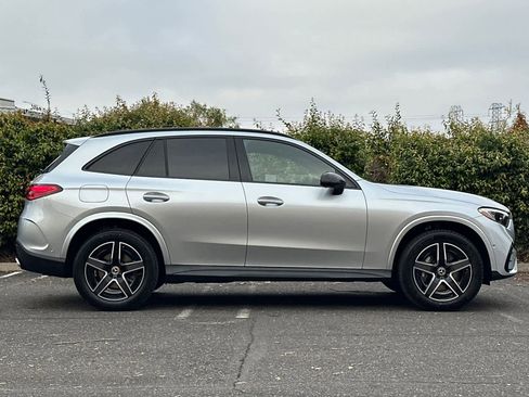 New 2026 Mercedes-Benz GLC 300 4MATIC image 2