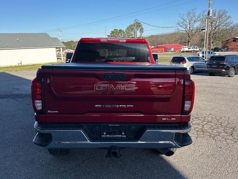 Used 2022 GMC Sierra 2500 SLE w/ SLE Value Package; image 6