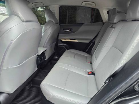 Certified 2023 Toyota Venza Limited AWD/4WD image 17