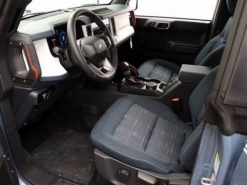 New 2025 Ford Bronco Heritage Edition image 10