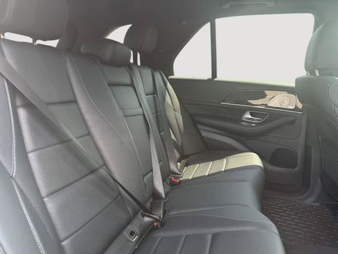 Used 2021 Mercedes-Benz GLE 350 4MATIC image 7
