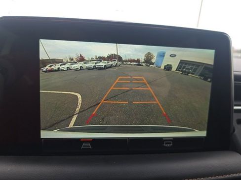 Used 2022 GMC Yukon AT4 image 24