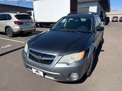 Used 2009 Subaru Outback 2.5i Special Edition AWD/4WD image 3