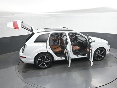 Used 2019 Audi Q7 3.0T Prestige w/ Prestige Package AWD/4WD image 51