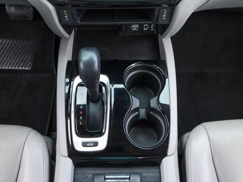 Used 2017 Honda Ridgeline RTL-E image 34