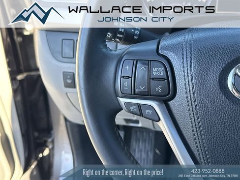 Used 2016 Toyota Highlander XLE image 33