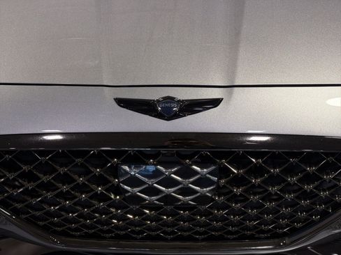 Used 2020 Genesis G70 3.3T w/ Sport Package AWD/4WD image 12