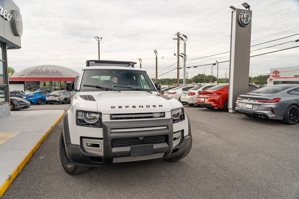 Used 2023 Land Rover Defender 110 S AWD/4WD image 11