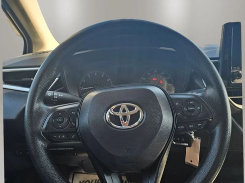 Used 2024 Toyota Corolla LE FWD image 14