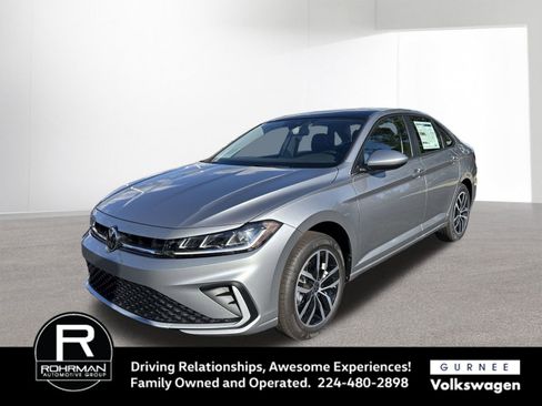 New 2025 Volkswagen Jetta SE image 5