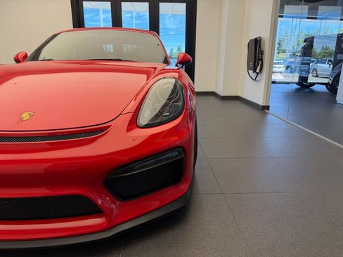 Used 2016 Porsche Cayman GT4 RWD image 20