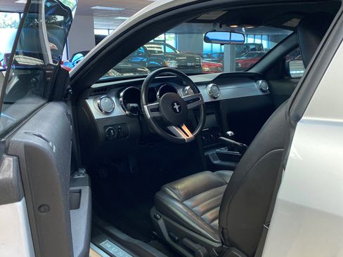 Used 2006 Ford Mustang GT image 31