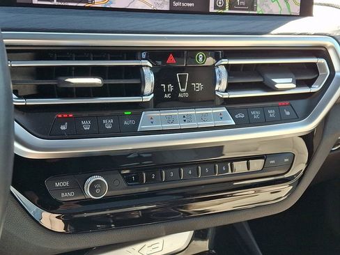 Certified 2023 BMW X3 xDrive30i w/ M Sport Package image 18