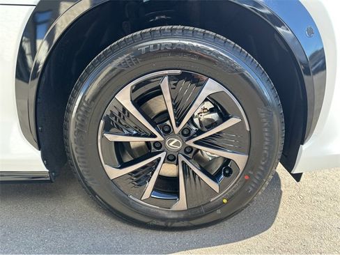 New 2026 Lexus RZ 450e AWD image 19