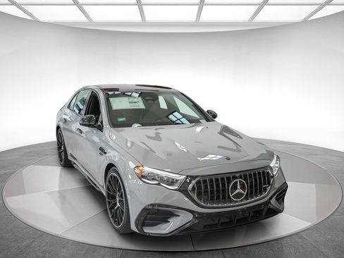 New 2026 Mercedes-Benz E 53 AMG e 4MATIC Sedan image 5