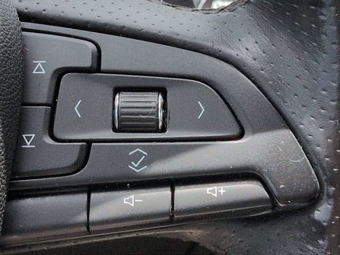 Used 2019 Cadillac XT4 Sport w/ Cold Weather Package FWD image 26