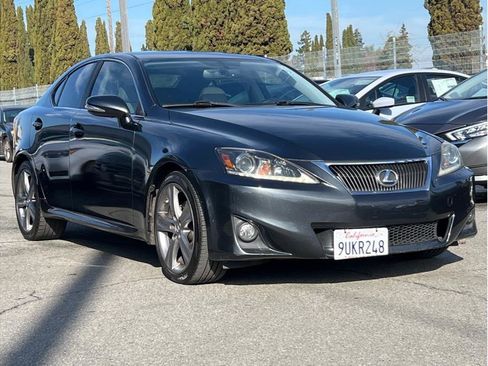 Used 2011 Lexus IS 250 image 3