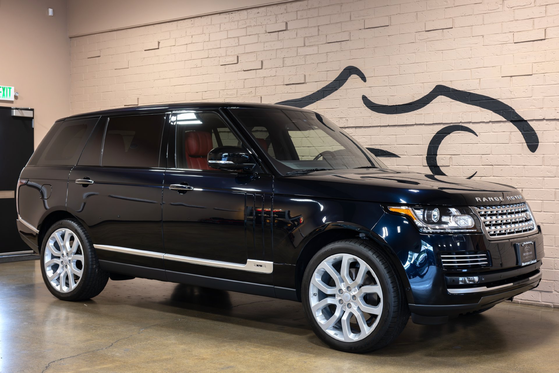 Used 2015 Land Rover Range Rover Long Wheelbase Autobiography AWD/4WD image 2