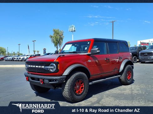 Certified 2024 Ford Bronco Wildtrak AWD/4WD image 1